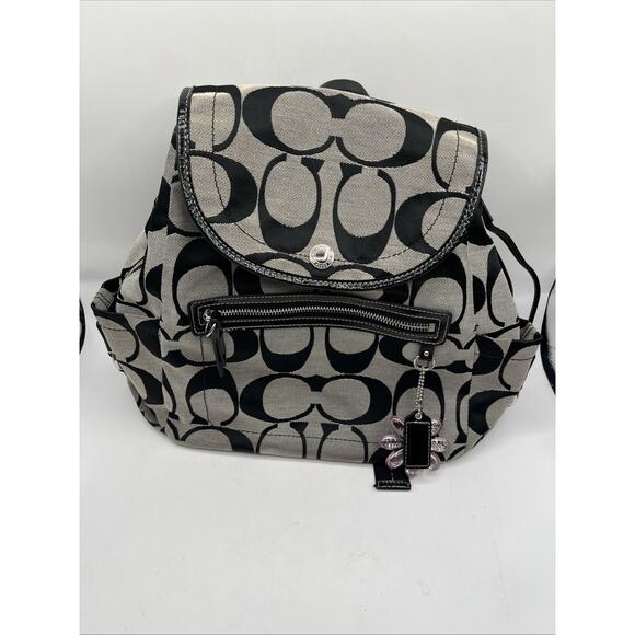 Coach Daisy Poppy Black and Gray Backpack Signature Monogram Read Description - Picture 3 of 13